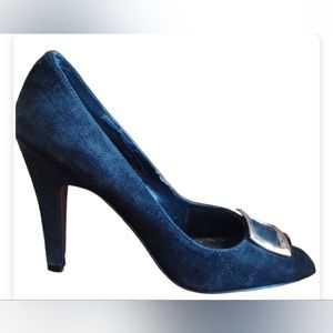 BCBG Girls Black suede heels peep toe Pumps witchie 8.5 quilted classic Work y2k